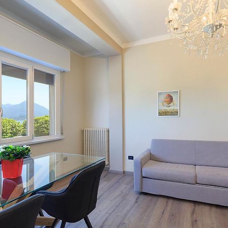 Appartamento Italia 1 - By Impero House Rent Стреза Екстериор снимка